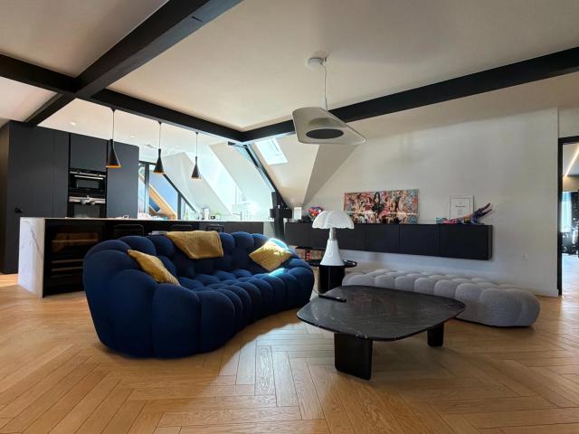 Appartement 5 pièces 163 m²