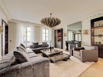 Appartement 5 pièces 163 m²