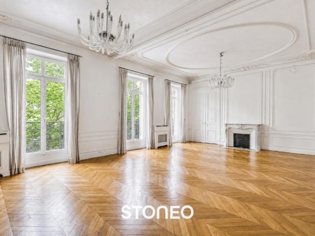 Appartement 5 pièces 165 m²