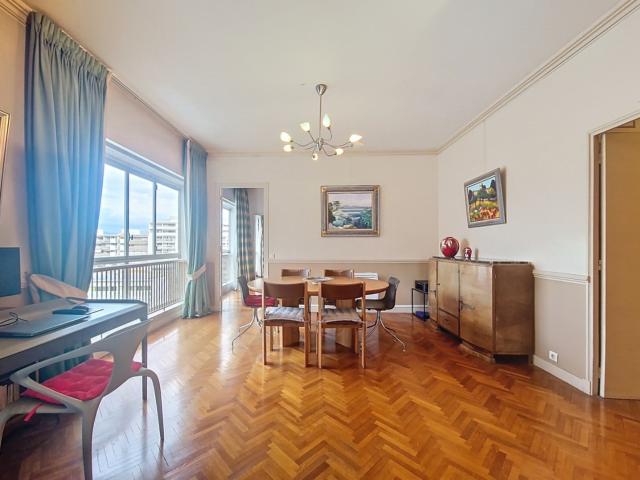 Appartement 5 pièces 165 m²