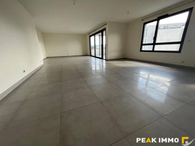 Appartement 5 pièces 166,50 m² SAINT GENIS POUILLY