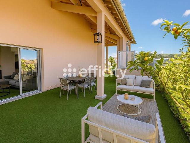 Appartement 5 pièces 166 m²