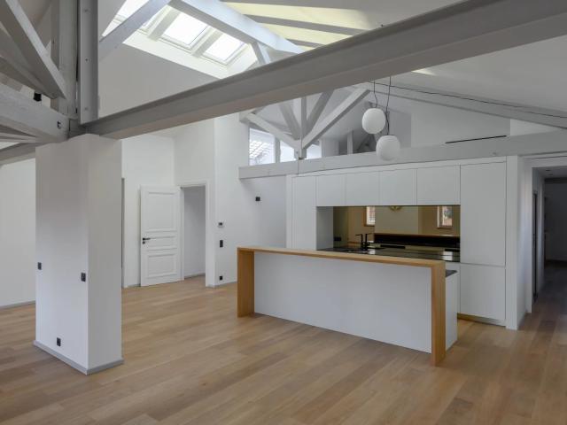 Appartement 5 pièces 166 m²