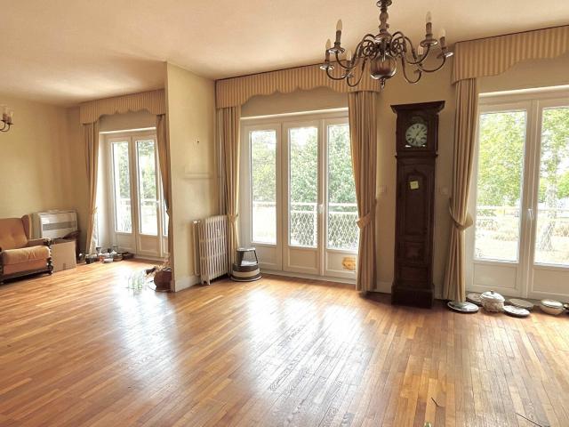 Appartement 5 pièces 166 m²