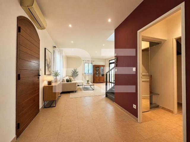 Appartement 5 pièces 167 m²
