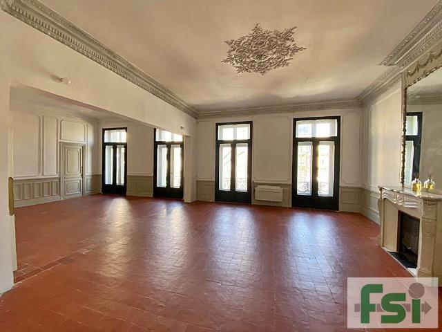 Appartement 5 pièces 172 m²