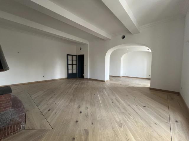 Appartement 5 pièces 168 m²