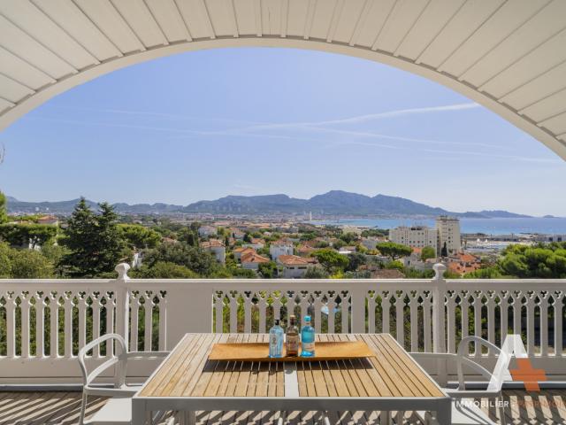 Appartement 5 pièces 171 m²