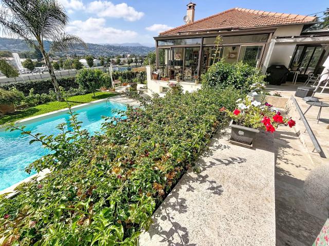Maison 5 pièces 173 m²