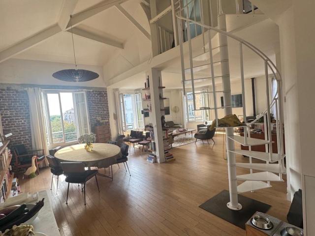 Appartement 5 pièces 173 m²