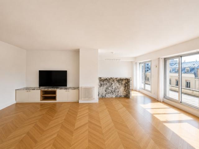 Appartement 5 pièces 175 m²