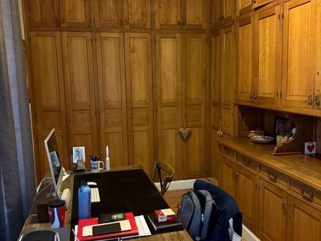 Appartement 5 pièces, 176 m² à louer à Fontainebleau 77300