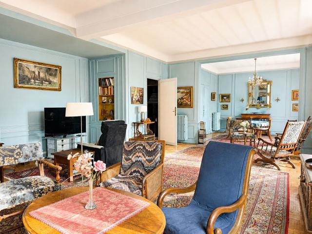 Appartement 5 pièces 177 m²