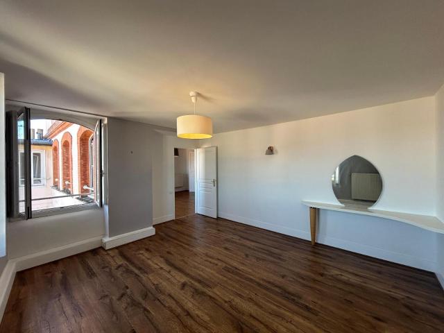 Appartement 5 pièces, 178 m² à louer à Toulouse 31000