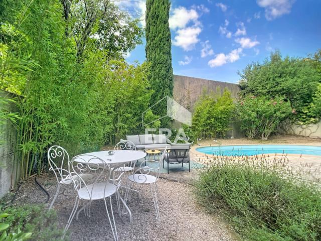Appartement 5 pièces 179 m²