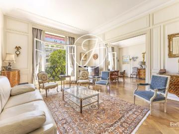 Appartement 5 pièces 180 m²
