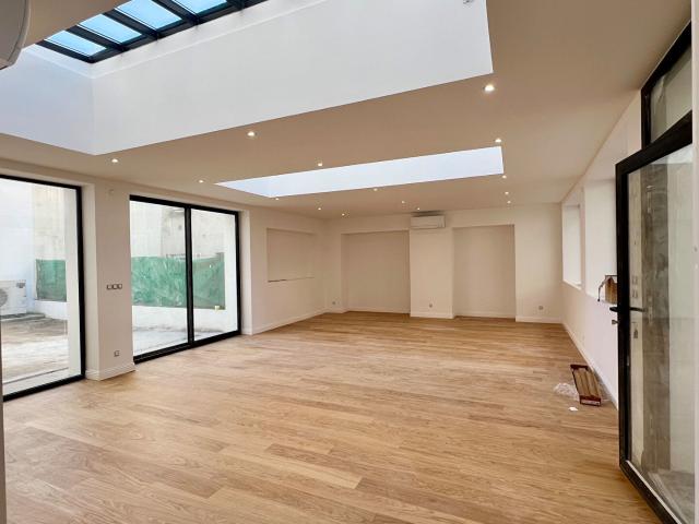 Appartement 5 pièces 181 m²