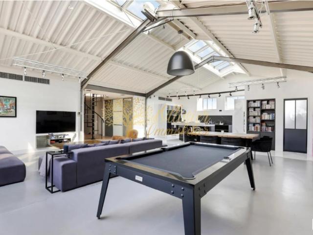 Appartement 5 pièces 183 m²