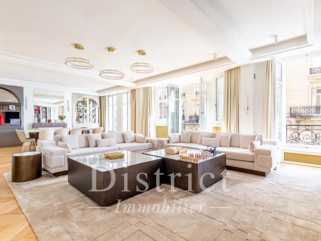 Appartement 5 pièces 191 m²