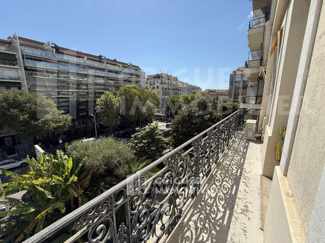 Appartement 5 pièces 197 m²