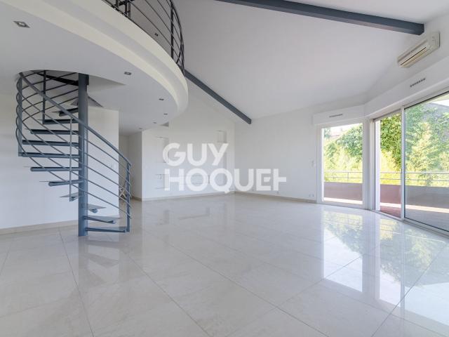 Appartement 5 pièces 200 m²