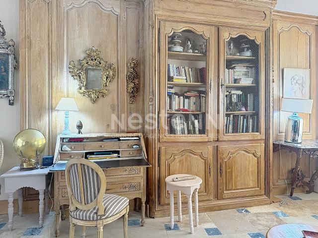 Appartement 5 pièces 200 m²