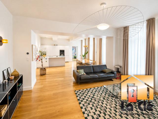Appartement 5 pièces 202 m²