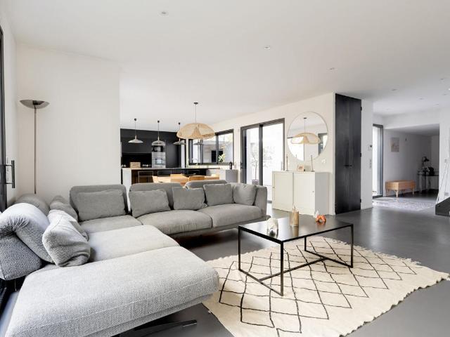 Appartement 5 pièces 205 m²