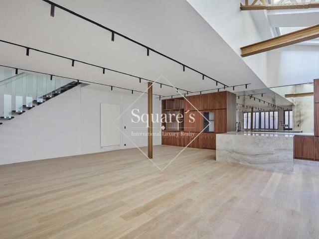 Appartement 5 pièces 210 m²