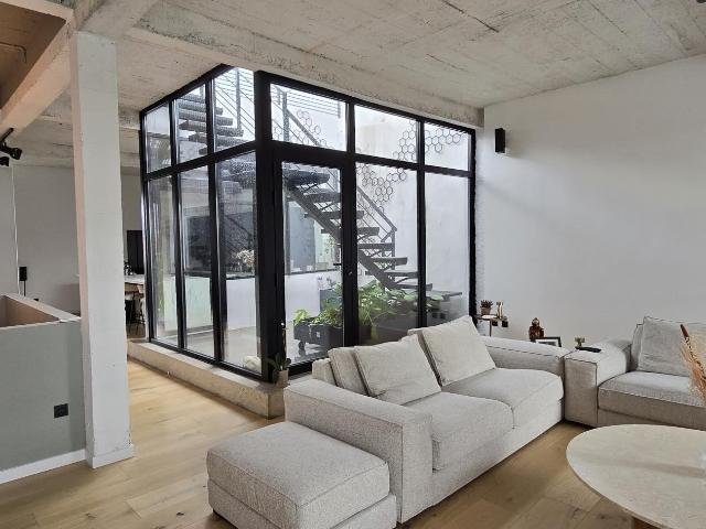 Appartement 5 pièces 210 m²
