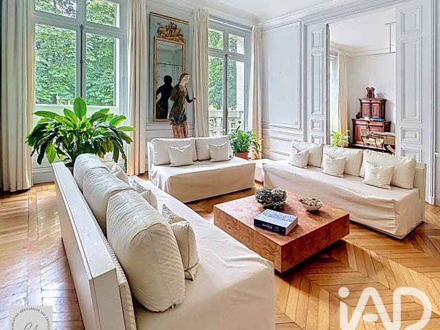 Appartement 5 pièces 225 m²