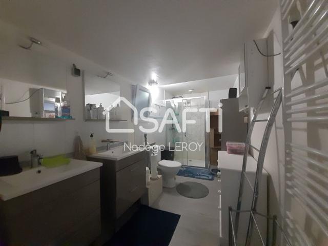 Appartement 5 pièces 230 m²