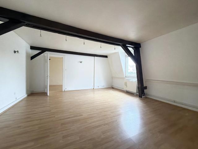 Appartement 5 pièces 241 m²