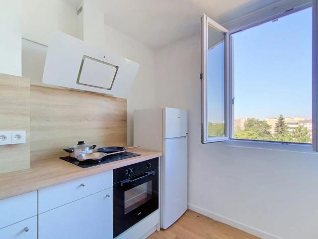 Appartement 5 pièces Valenton 1400 € / mois