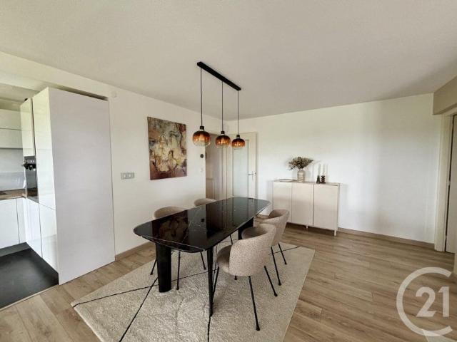 Appartement 5 pièces à Boust