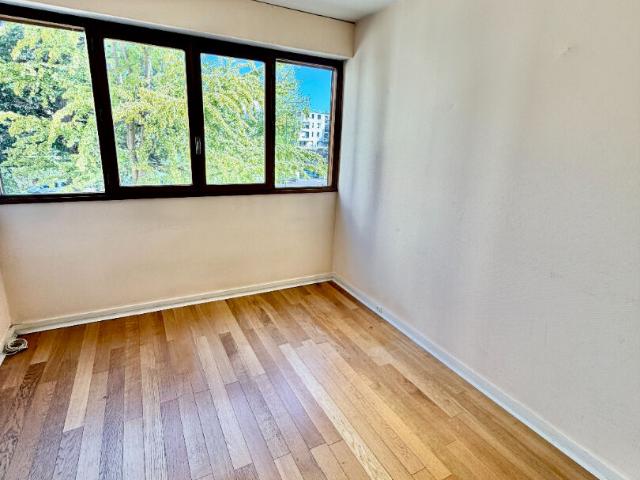 Appartement 5 pièces à louer au Chesnay Rocquencourt Réf 2099, Le chesnay