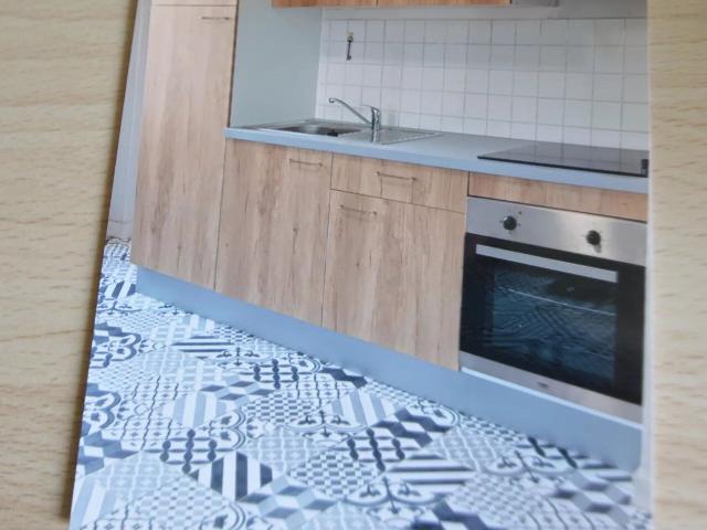 Appartement 5 pièces, à louer à Écommoy 72220