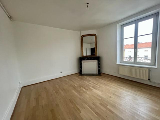 Appartement 5 pièces à Saint Nicolas de Port FR