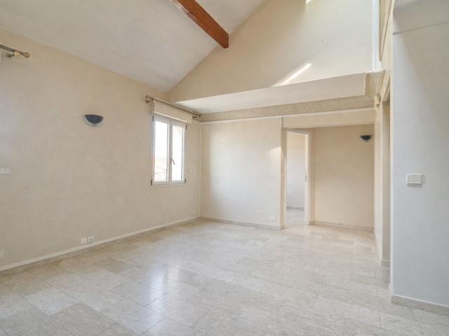 Appartement 5 pièces Antony 127.15m² 2500€ à louer l'Adresse