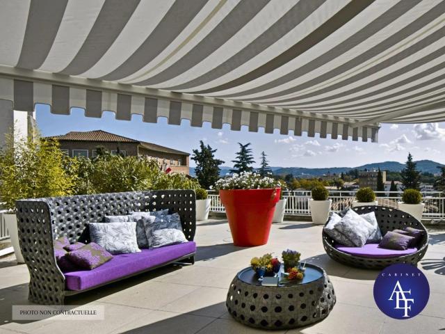 Appartement 5 pièces avec grande terrasse de 80m² 139m² Nice