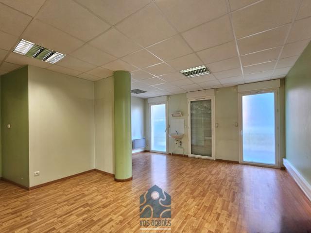 Appartement 5 pièces avec stationnements