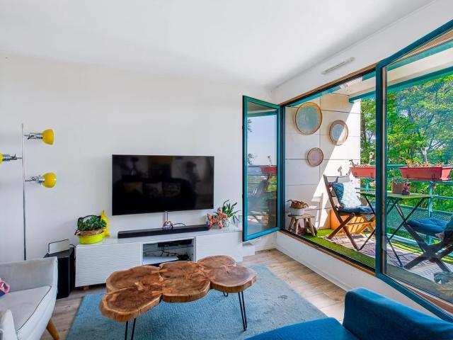 Appartement 5 pièces avec terrasse et vue Tour Eiffel