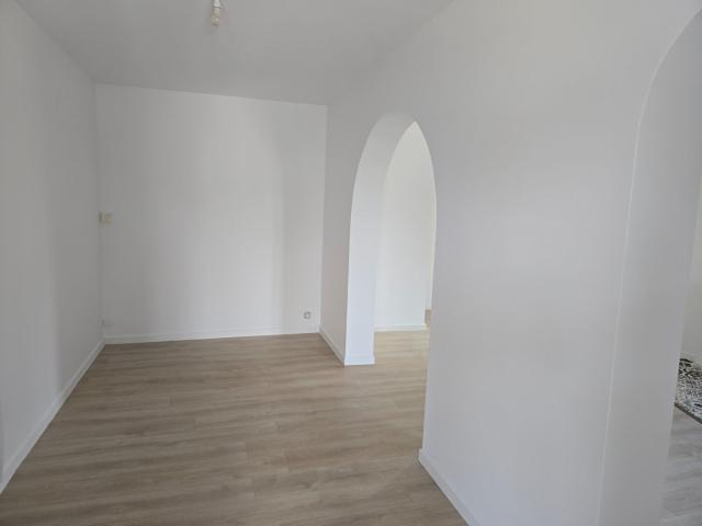 Appartement 5 pièces Carmaux 80.00m² 750€ à louer l'Adresse