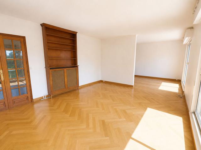 Appartement 5 pièces Chatou 90.30m² 2010€ à louer l'Adresse