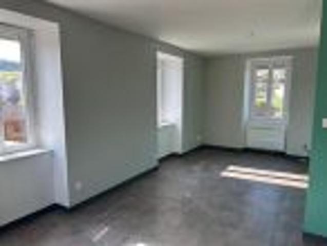 Appartement 5 pièces de 75m² à Dunieres