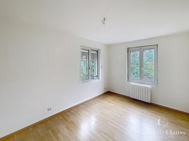 Appartement 5 pièces DURMENACH 137.72 m2