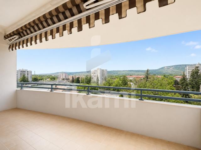 Appartement 5 pièces entièrement rénové à Valence avec panor. 152m² Valence