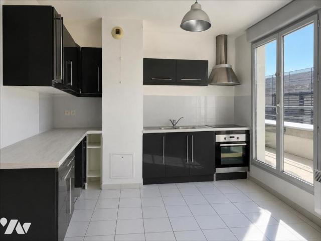 APPARTEMENT TERRASSE 5 PIECES REIMS