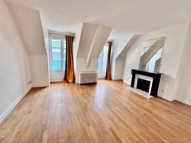 Appartement 5 pièces rue des Mathurins /Bd Haussmann