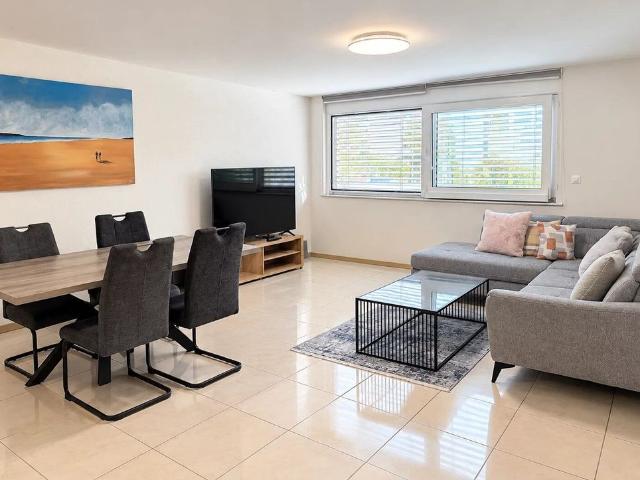 Appartement 5,5 pièces entièrement meublé à deux pas du lac